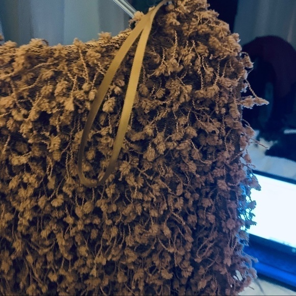 Loveriche crop carmel fuzzy teddy bear sweater - Picture 11 of 13